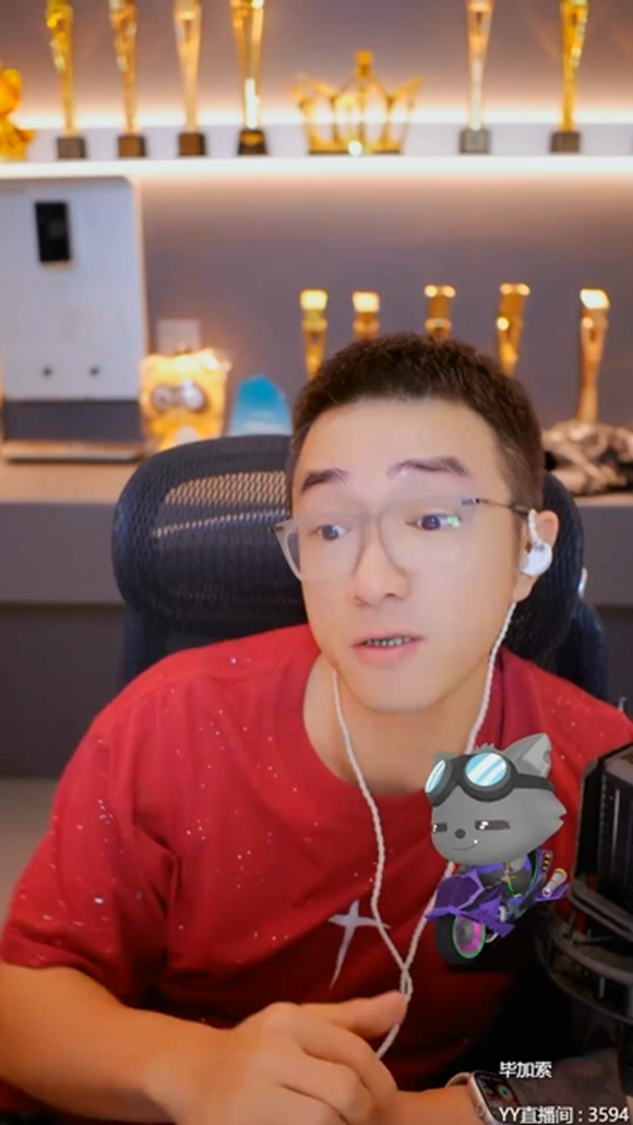 拳头出去手铐回来！老毕血泪劝告别惹小黄毛