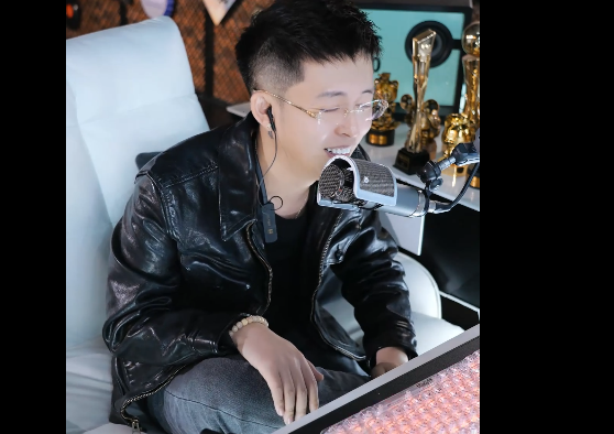 王冕谈神豪年哥给谁刷多刷少从不嫉妒