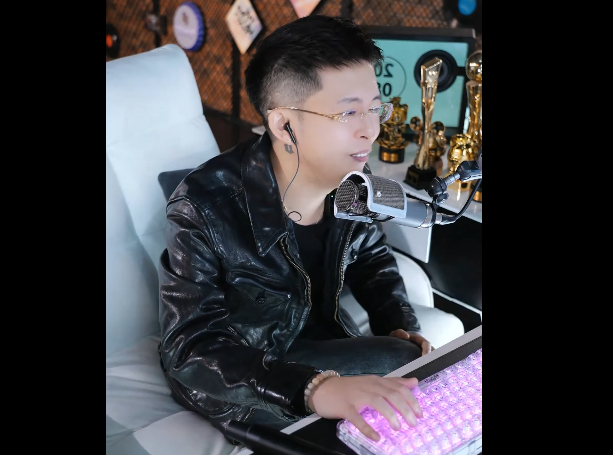 神豪年哥竟然是哦哥时代的神豪！