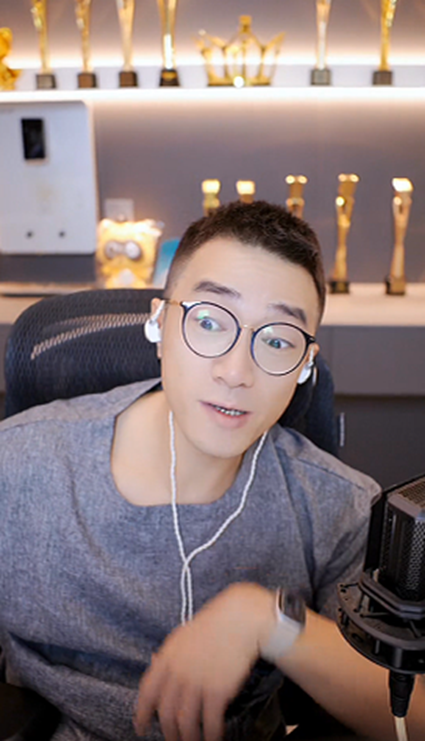 一哥?老毕:以前不是现在不是未来也不是!