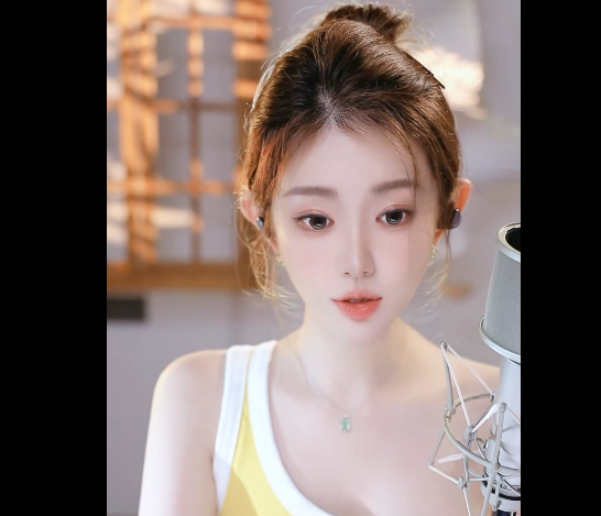 微凉通过马甲,一眼就认出YY老游客