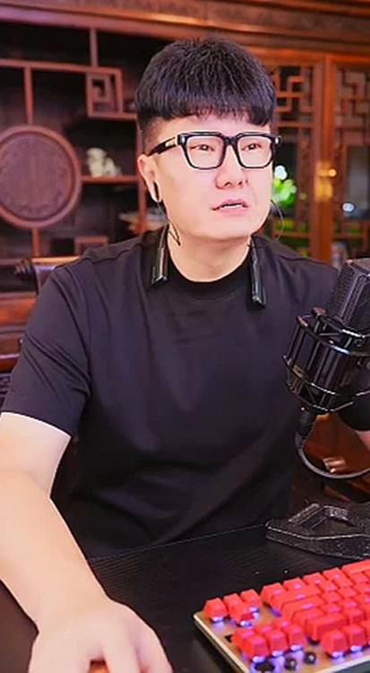 大佛细数直播生涯获这些神豪力挺改变命运!