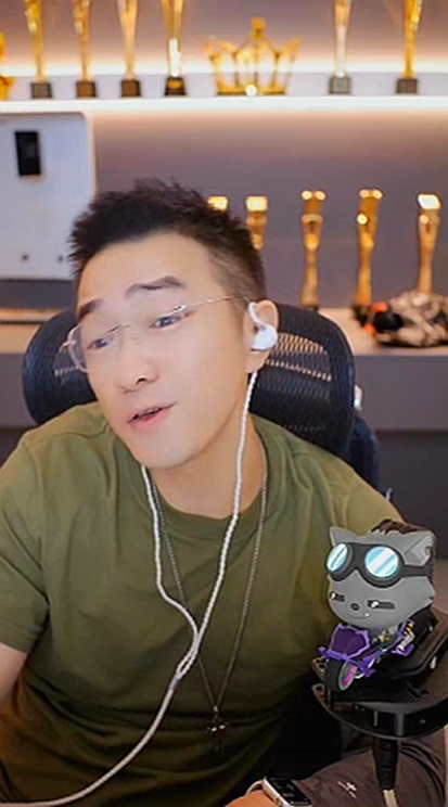 老毕不会拿离婚炒作,也不是光彩的事!