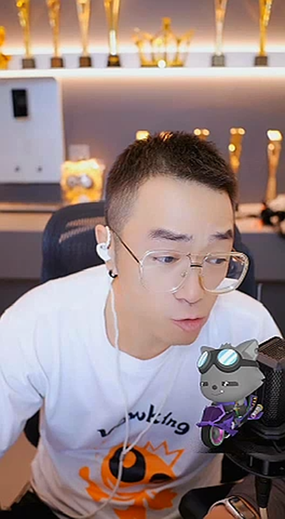 各大媒体不间断更新动态,老毕讲述原因!