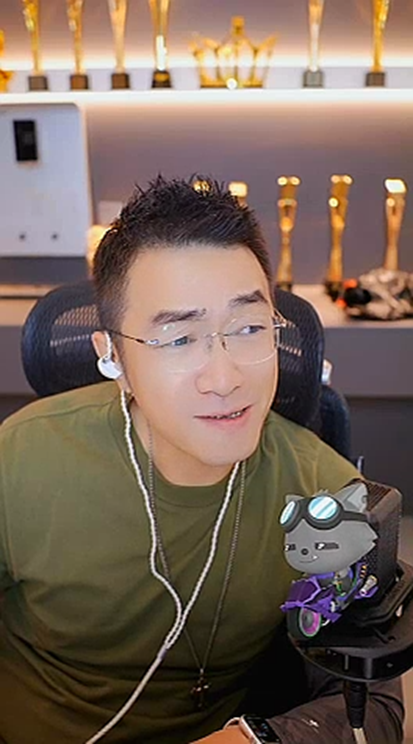 没领离婚证之前老毕不会公布消息!