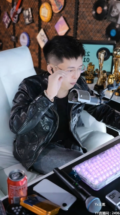 王冕维护凡人哥,谁攻击大哥都不行!