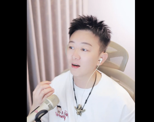 九情谈YY众多主播签约变动,谁都想不到!