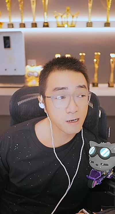 十几年了,老毕经历大起大落又好起来了!