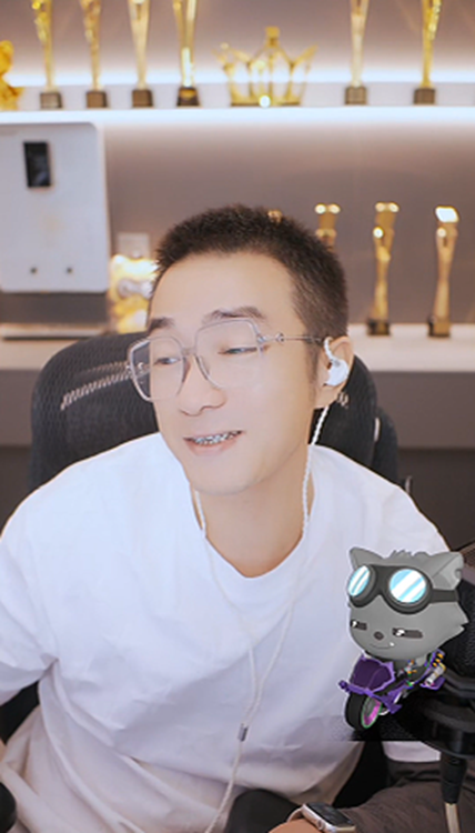 被蛙哥拉黑后,这家伙被老毕也封了!