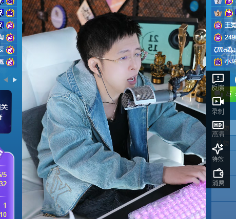 王冕陪儿子玩了一天,表示非常开心