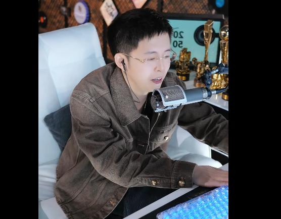 王冕回忆18年开播时光，当时粉丝非常铁