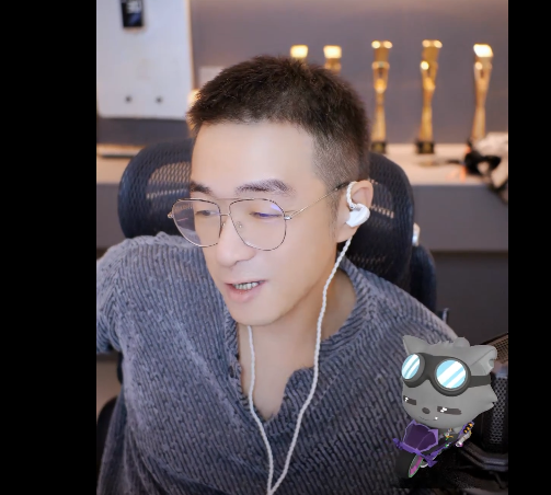 神豪看腻燃点主播,老毕:马上签新主播