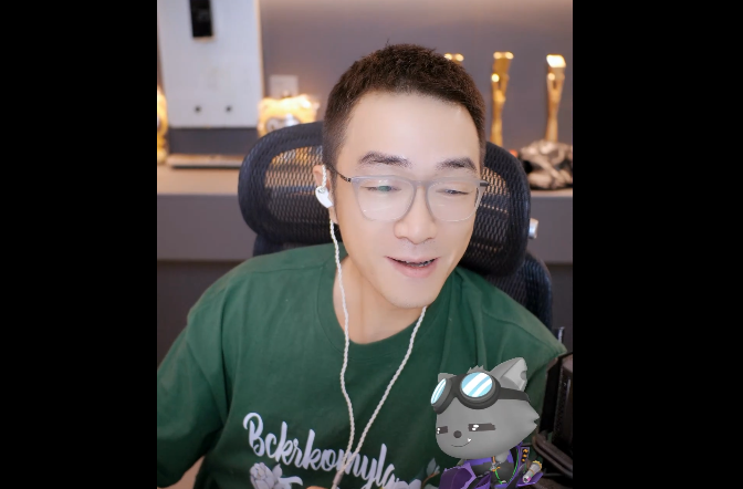 道德圣人不白叫!老毕没差过任何主播随礼