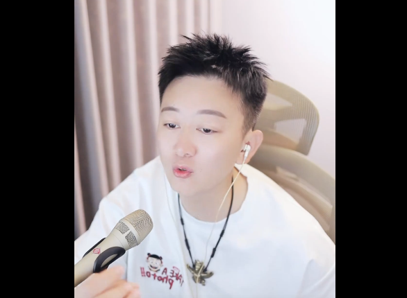 九情谈YY众多主播签约变动,谁都想不到!