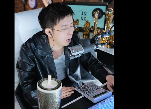 总榜达到10万！王冕感谢众神豪支持