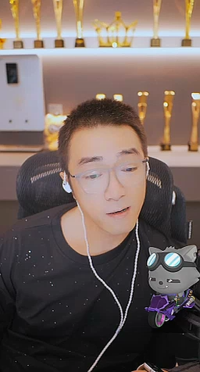 十几年了,老毕经历大起大落又好起来了!