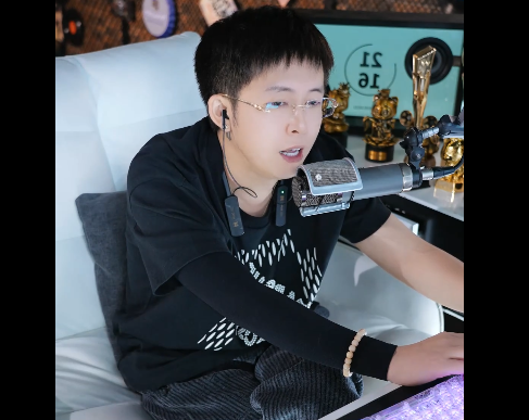 粉丝能一直陪伴开播，王冕就知足了