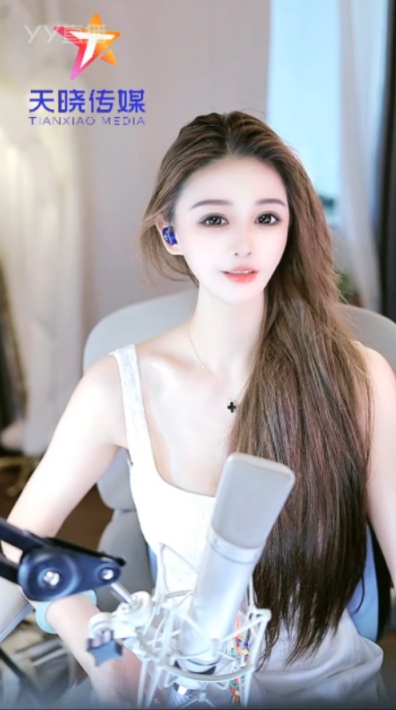 高智商发言,小苹果的表达能力满分!