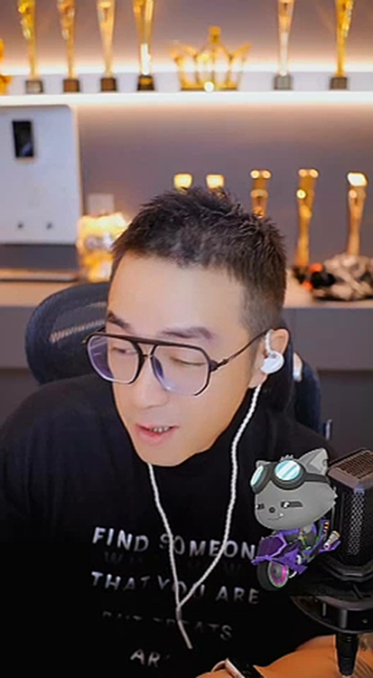 刘宇宁忘记拉黑,老毕幸存仍有好友!