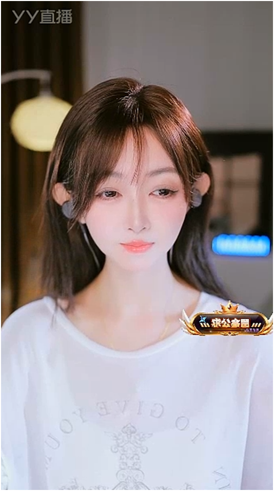小羽坚持练普拉提,完美女神获众大哥力挺!