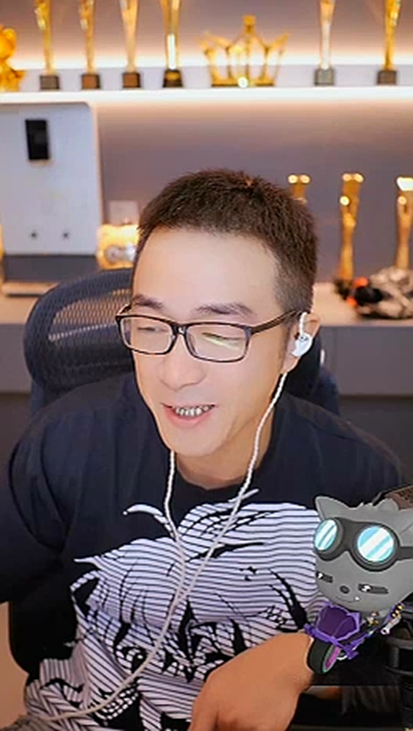 老毕晒狗意外曝光前妻!同居真相浮出水面