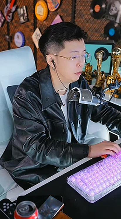 王冕盛赞微凉，YY颜值天花板！