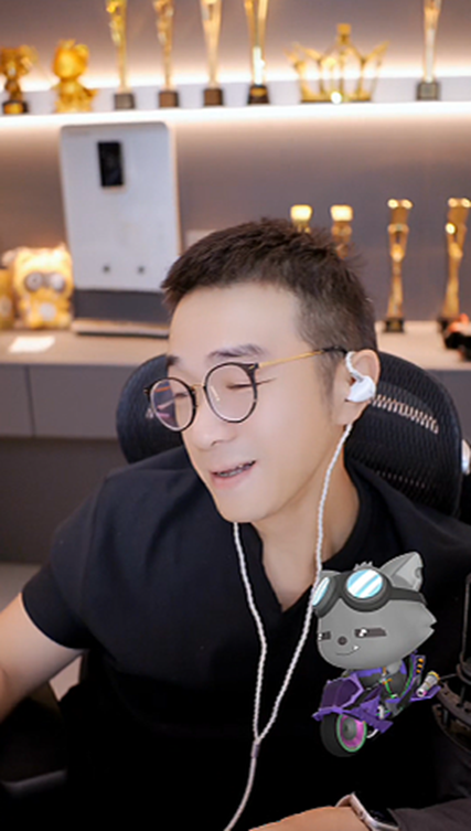 原来久念是怕老毕离开YY，老毕回应！