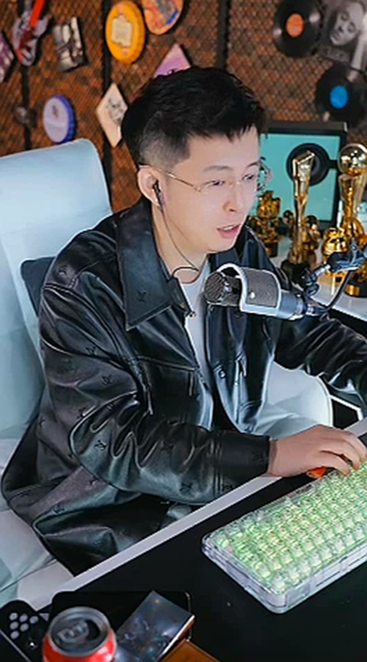 王冕盛赞微凉，YY颜值天花板！