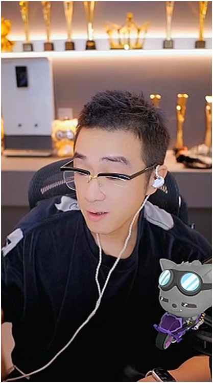 全YY,有无术哥的微信只有她!