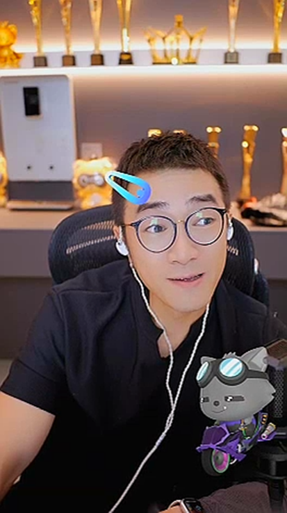 老毕摊牌了:比不了牛人,但我知足!