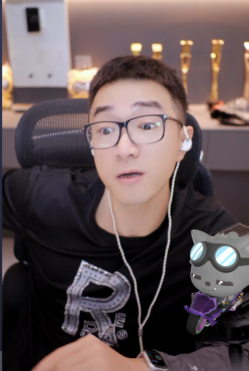 老毕谈以前心态不好总攀比，现在能播就知足