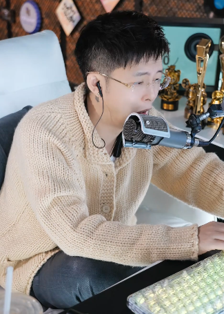 王冕巴不得别的主播提我，有热度！