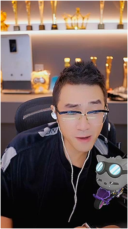 老毕点蛙哥,被骂:滚!