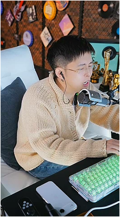 王冕点名她,是M 的半壁江山!