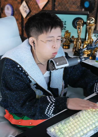 王冕谈自己要礼物,其实是想找状态不为钱